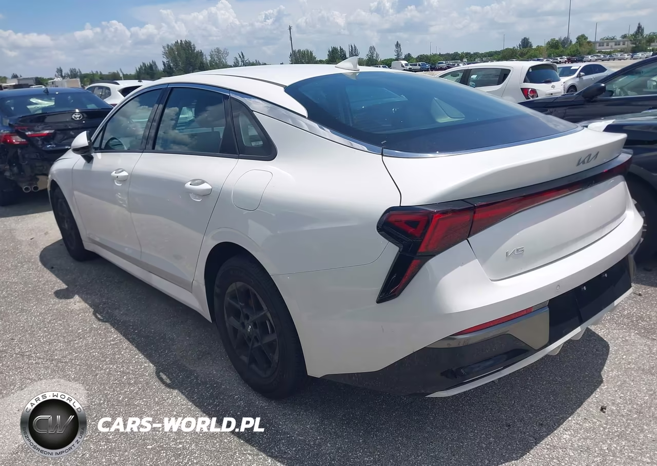 2026 Kia K5 Lxs Fwd VIN:KNAG24J79T5457633 - 3