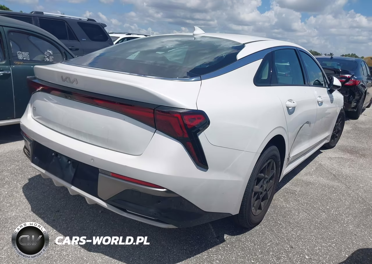 2026 Kia K5 Lxs Fwd VIN:KNAG24J79T5457633 - 4