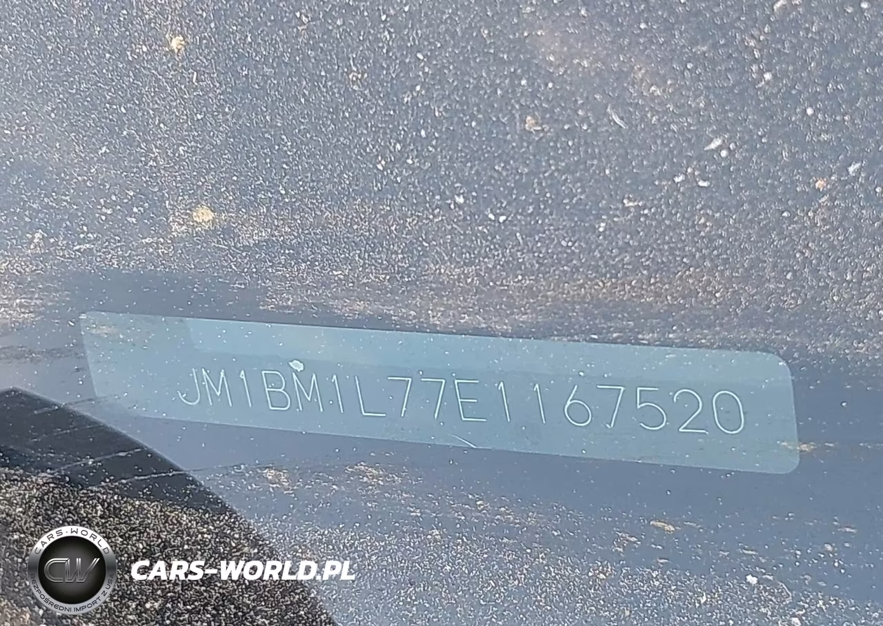2014 Mazda Mazda3 I Touring VIN:JM1BM1L77E1167520 - 18