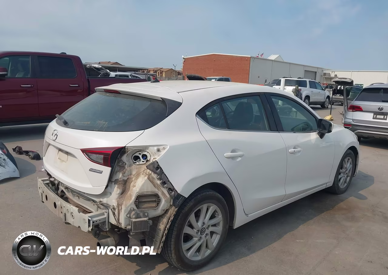 2014 Mazda Mazda3 I Touring VIN:JM1BM1L77E1167520 - 4