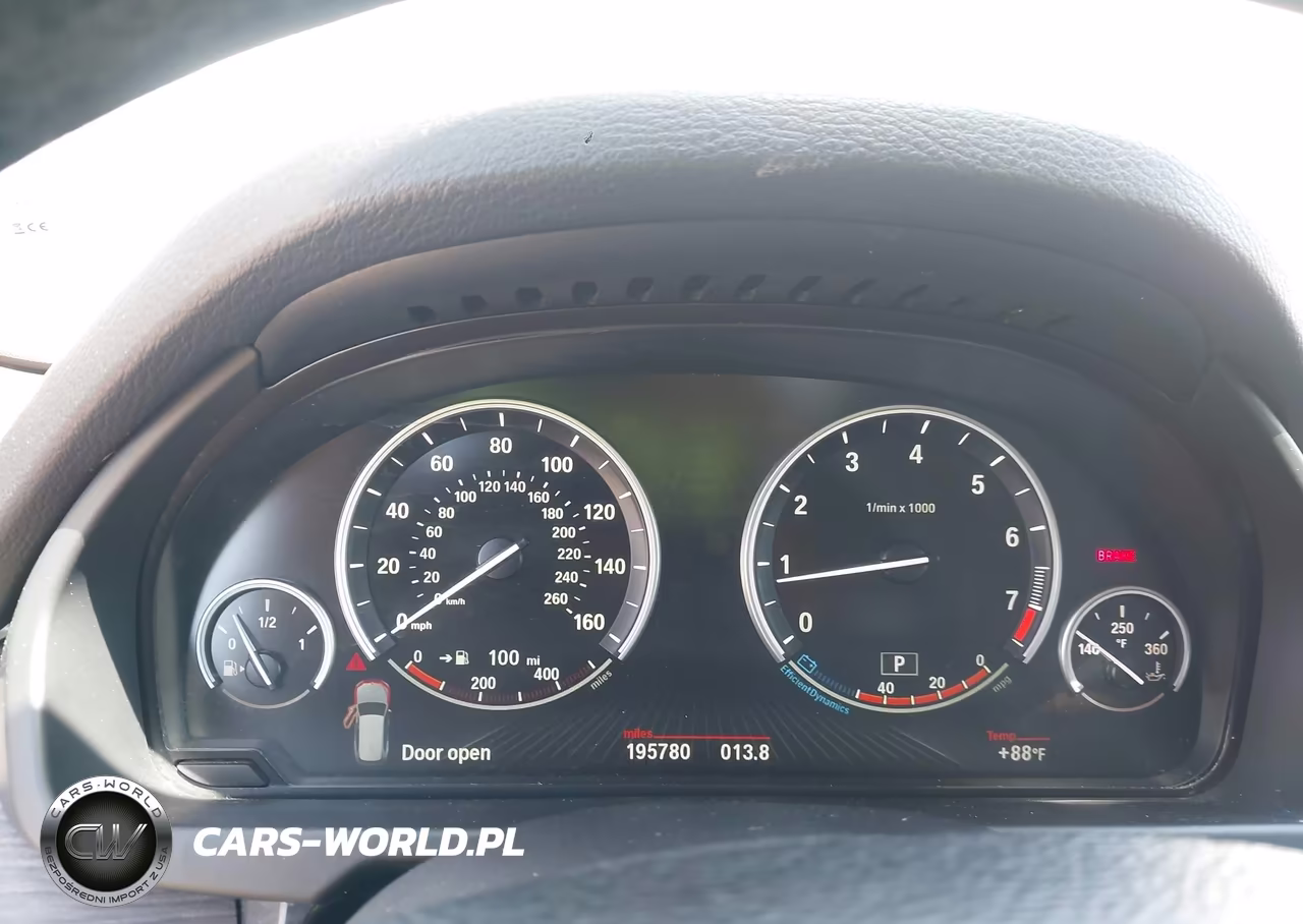 2015 BMW X5 xDrive35I VIN:5UXKR0C51F0K68956 - 7