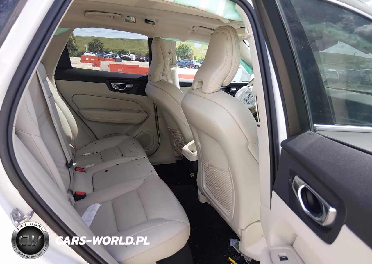 2020 Volvo Xc60 T6 Momentum VIN:YV4A22RK4L1410522 - 8