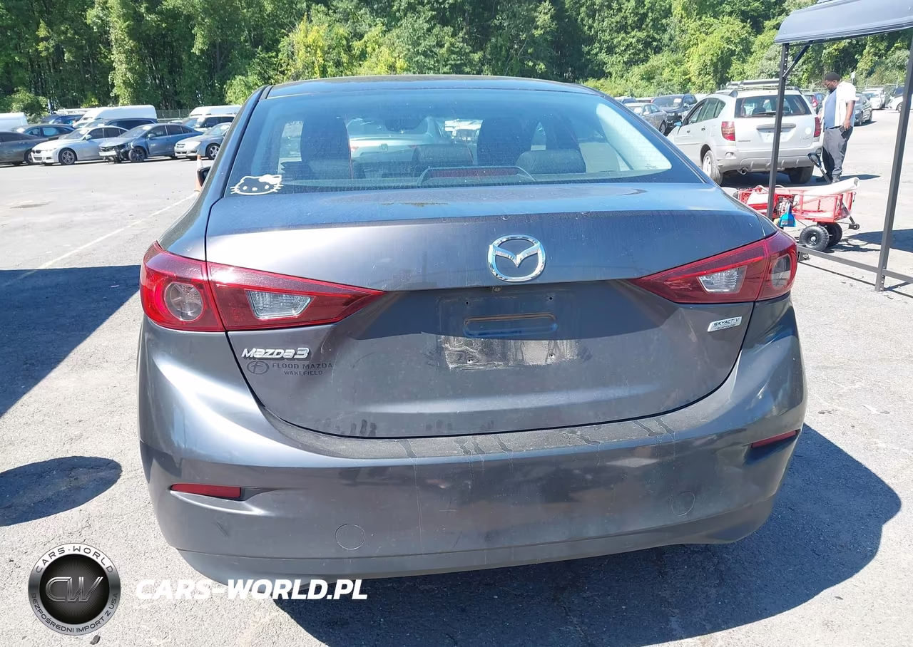 2018 Mazda Mazda3 Sport VIN:3MZBN1U79JM267835 - 16