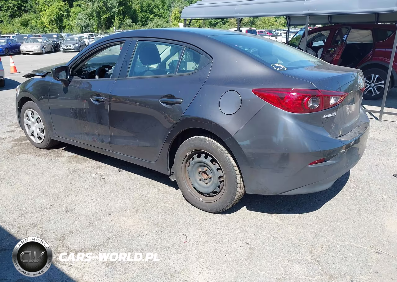 2018 Mazda Mazda3 Sport VIN:3MZBN1U79JM267835 - 3
