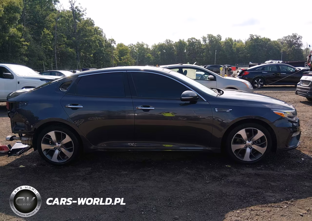 2019 Kia Optima S VIN:5XXGT4L30KG321444 - 14