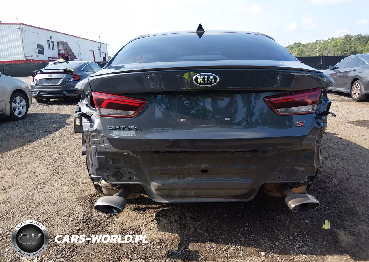 2019 Kia Optima S VIN:5XXGT4L30KG321444 - 6