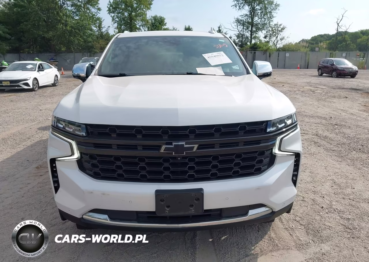 2023 Chevrolet Suburban Premier VIN:1GNSKFKT1PR116978 - 12
