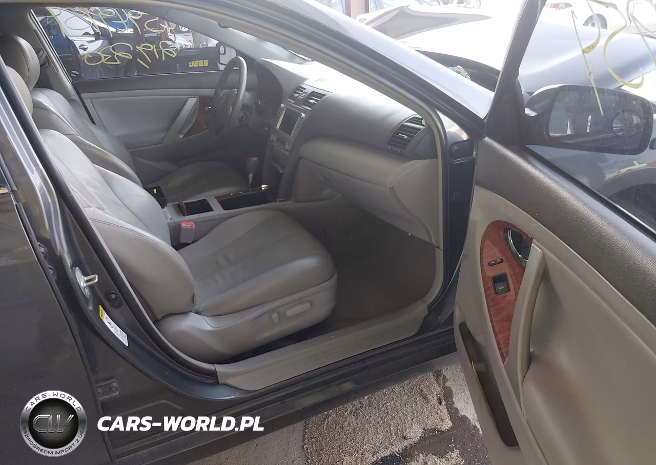 2011 Toyota Camry Xle VIN:4T1BF3EK2BU197456 - 5