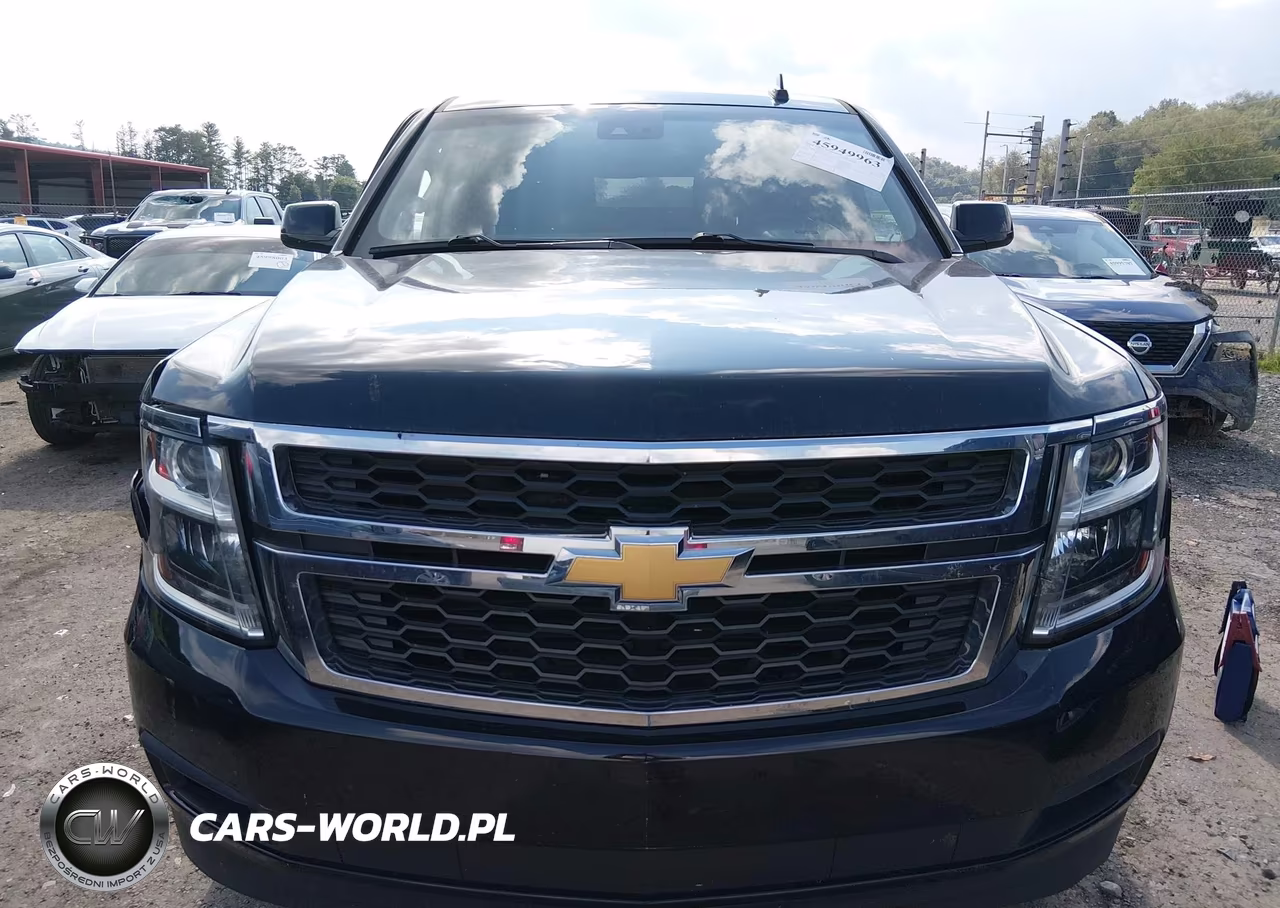 2018 Chevrolet Suburban Lt VIN:1GNSKHKC0JR133614 - 12