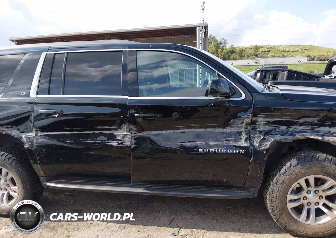 2018 Chevrolet Suburban Lt VIN:1GNSKHKC0JR133614 - 6
