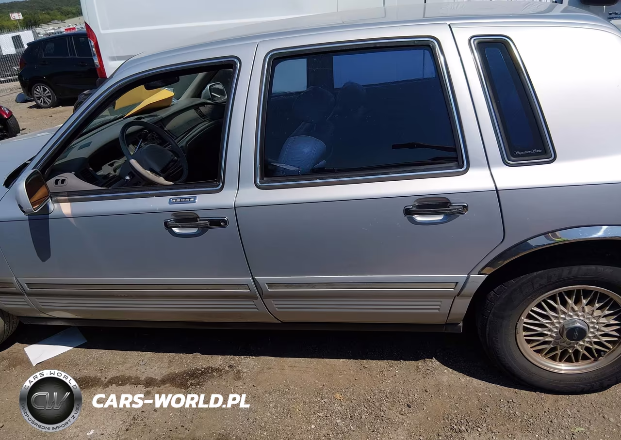 1996 Lincoln Town Car Sgn-Dmnd Anv-Cypress-Jn VIN:1LNLM82W3TY648645 - 14