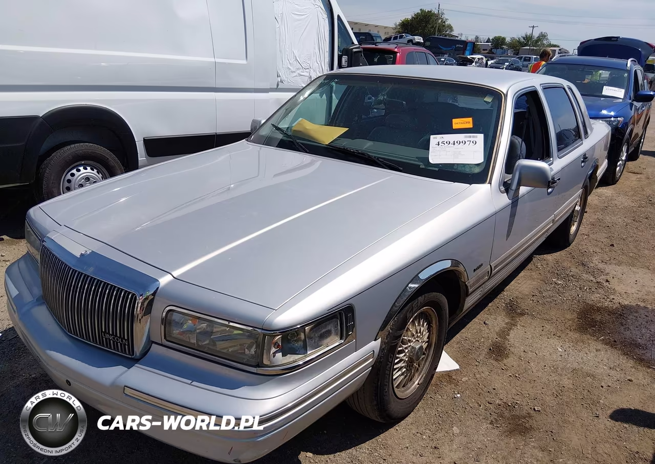 1996 Lincoln Town Car Sgn-Dmnd Anv-Cypress-Jn VIN:1LNLM82W3TY648645 - 2