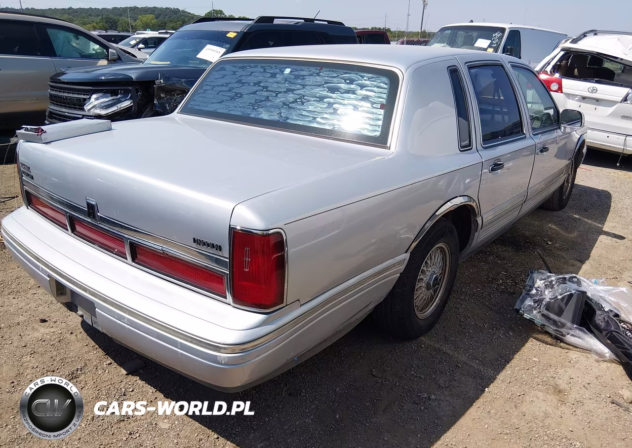 1996 Lincoln Town Car Sgn-Dmnd Anv-Cypress-Jn VIN:1LNLM82W3TY648645 - 6