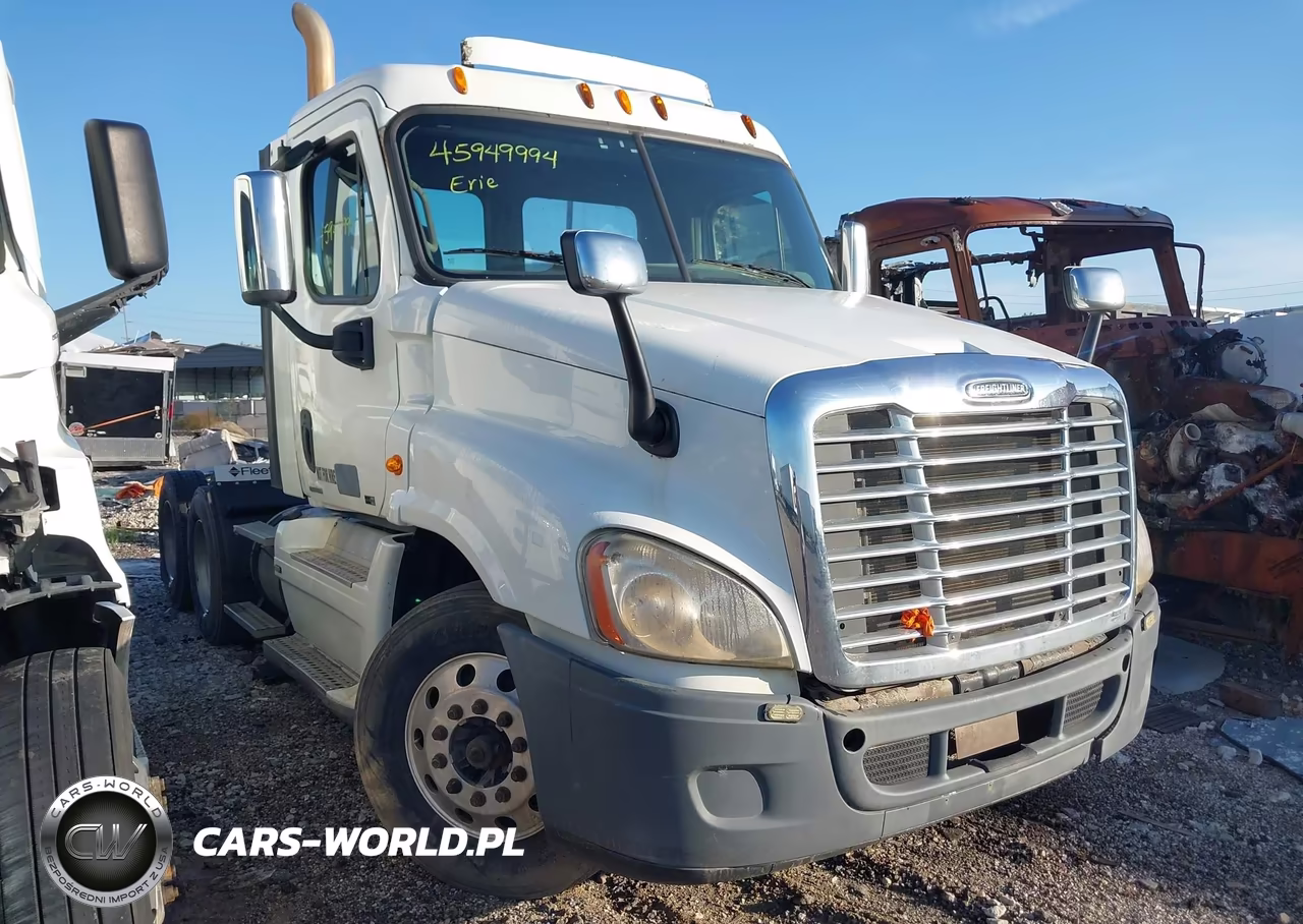 2012 Freightliner Cascadia 125 VIN:1FUJGEDV4CSBU7753 - 1