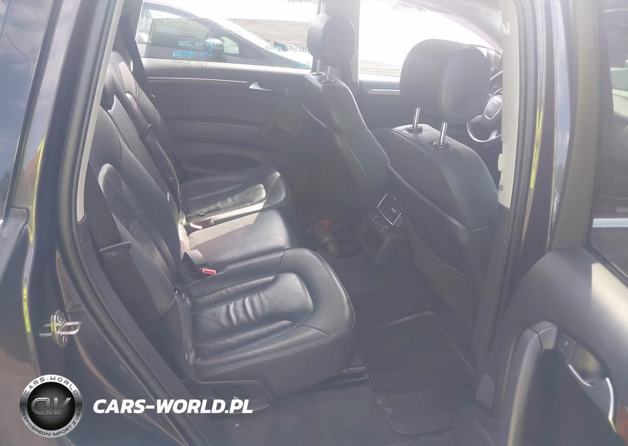 2011 Audi Q7 3.0T Premium VIN:WA1LGAFE5BD004438 - 8