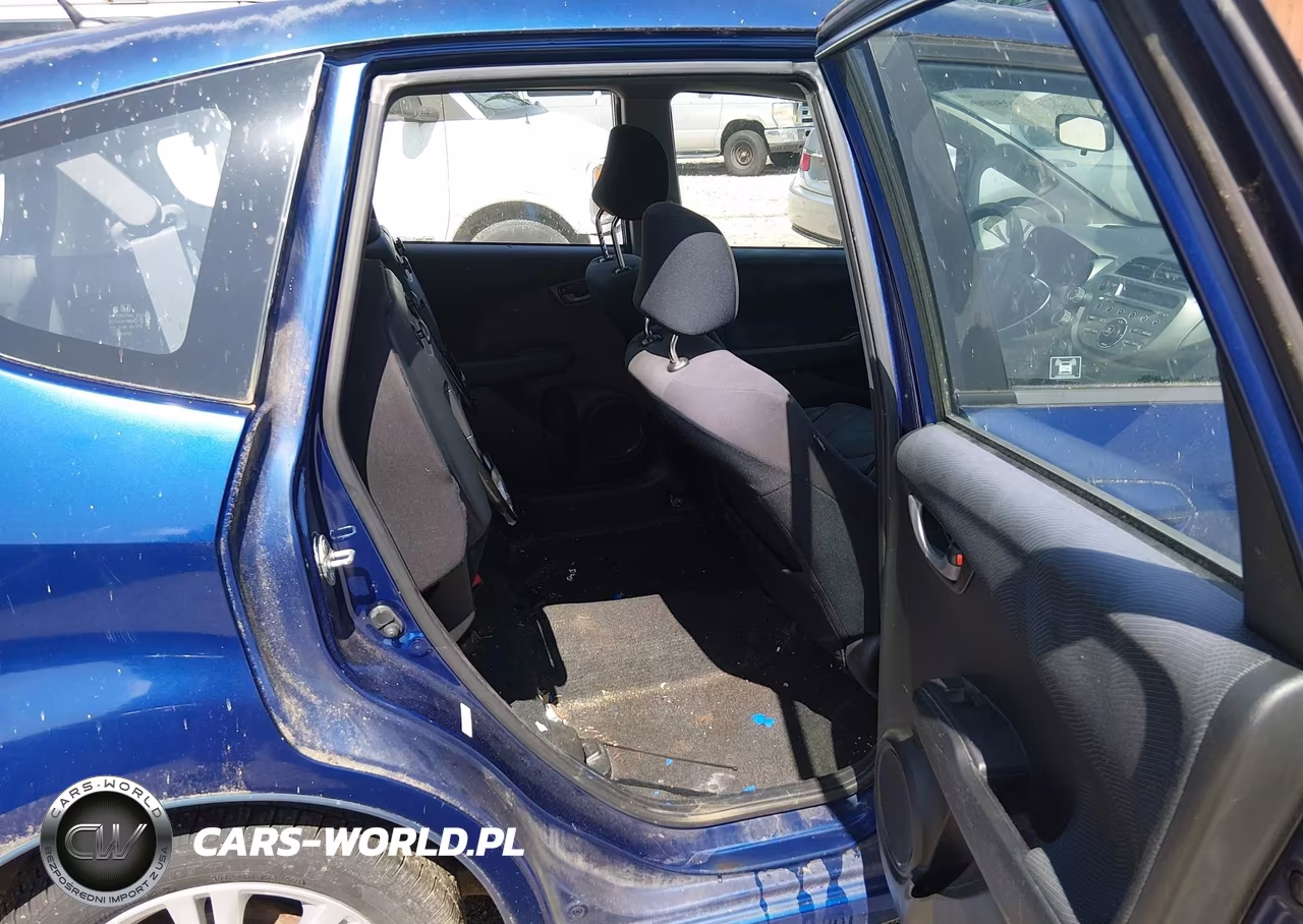 2010 Honda Fit Sport VIN:JHMGE8G43AS026426 - 8