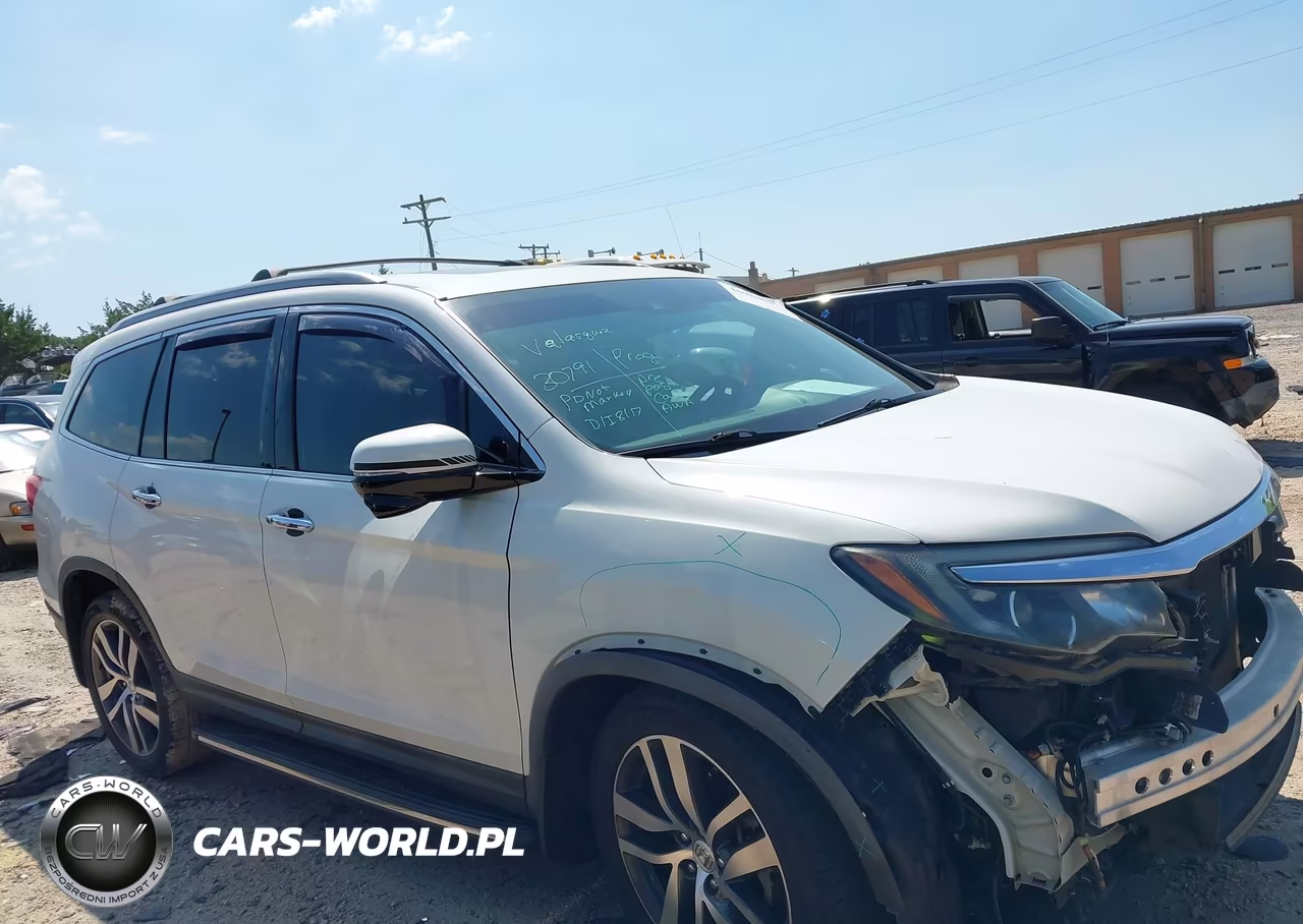 2017 Honda Pilot Touring VIN:5FNYF6H93HB017752 - 13