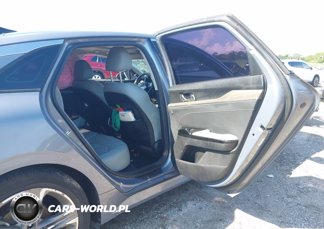 2023 Kia K5 Ex VIN:5XXG34J2XPG193425 - 8
