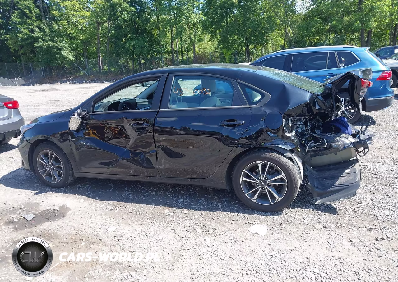 2023 Kia Forte Lxs VIN:3KPF24AD5PE654958 - 14