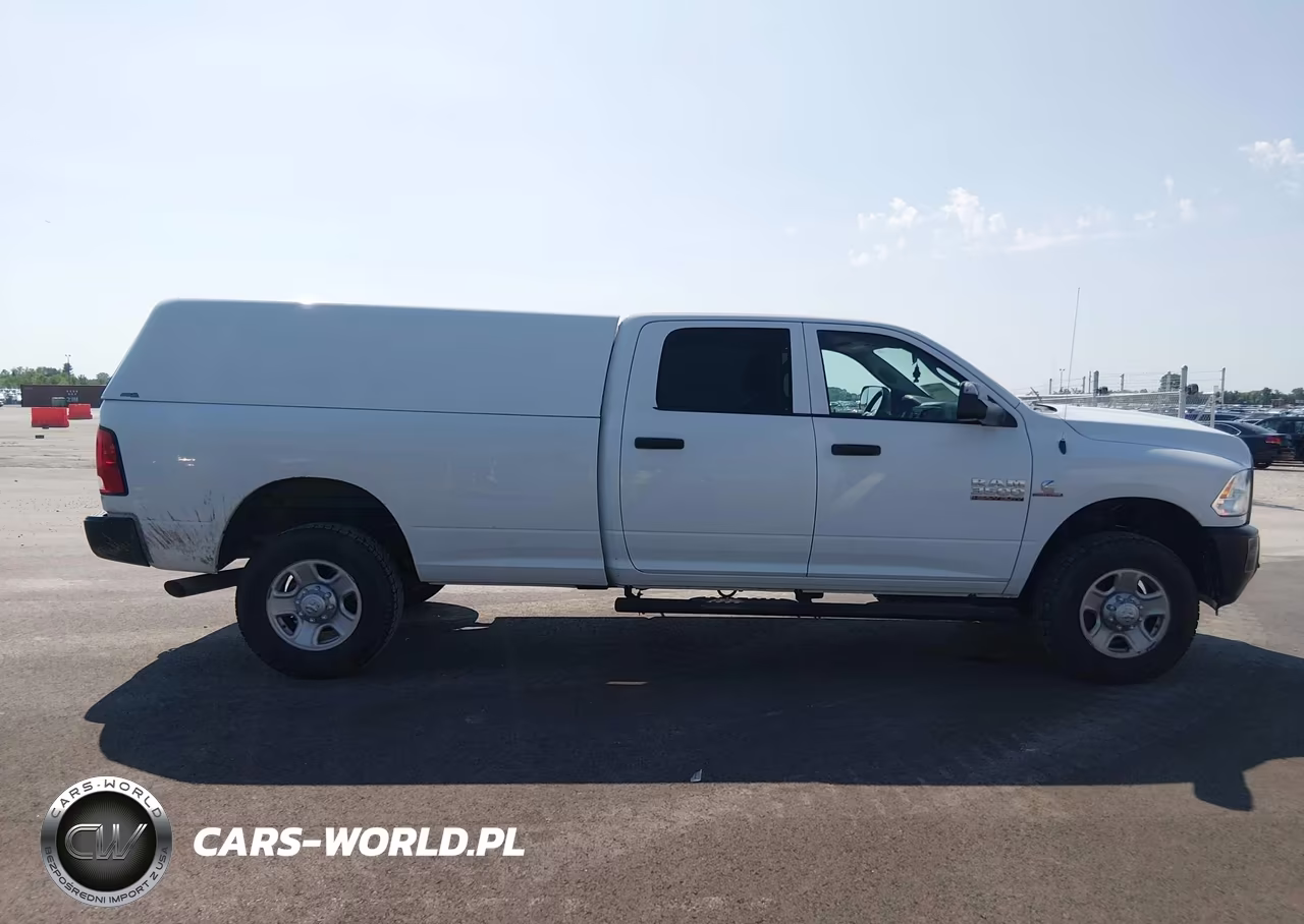 2017 Ram 3500 Tradesman 4X4 8' Box VIN:3C63R3GL7HG762325 - 13