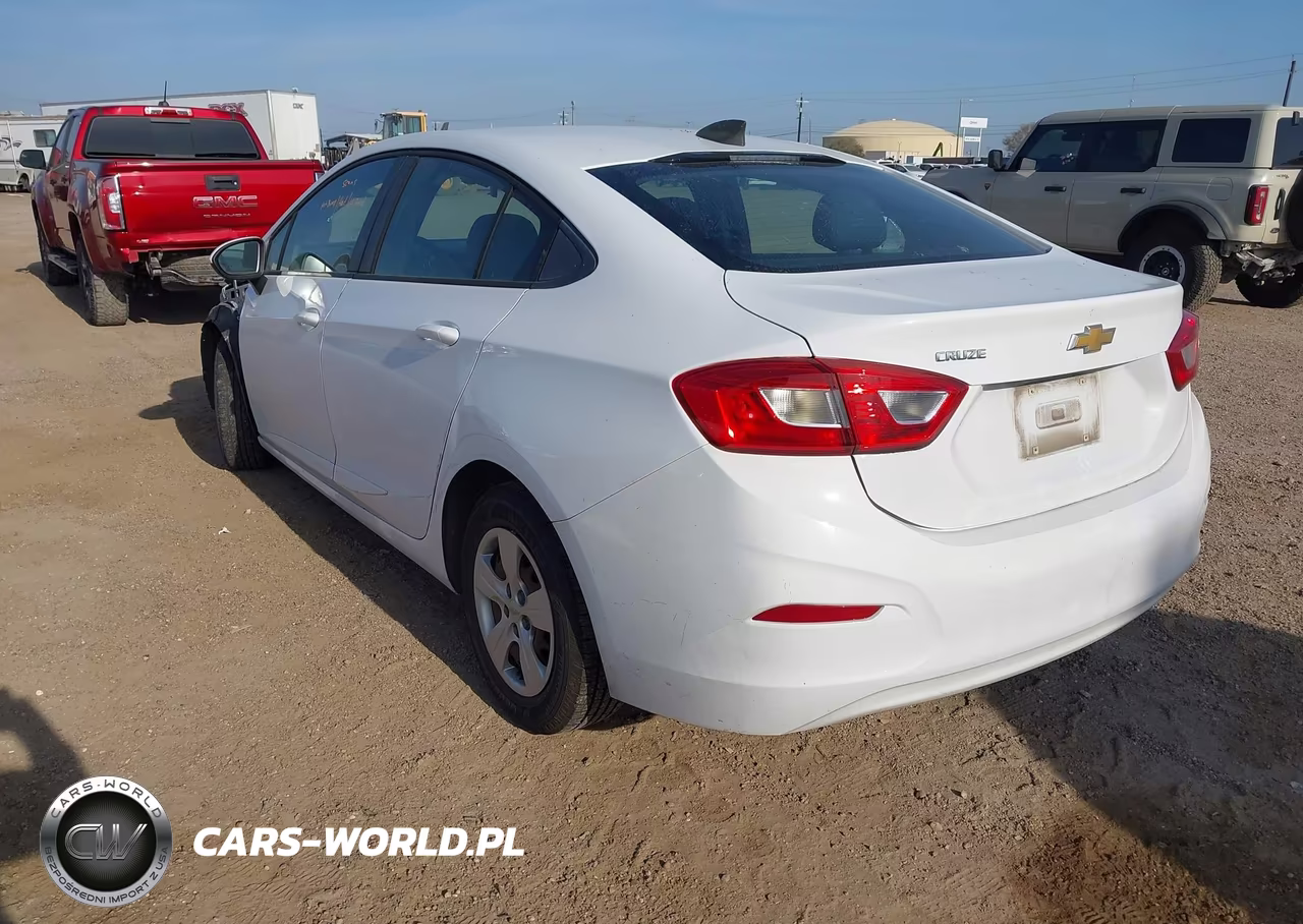 2018 Chevrolet Cruze Ls Auto VIN:1G1BC5SMXJ7239439 - 3