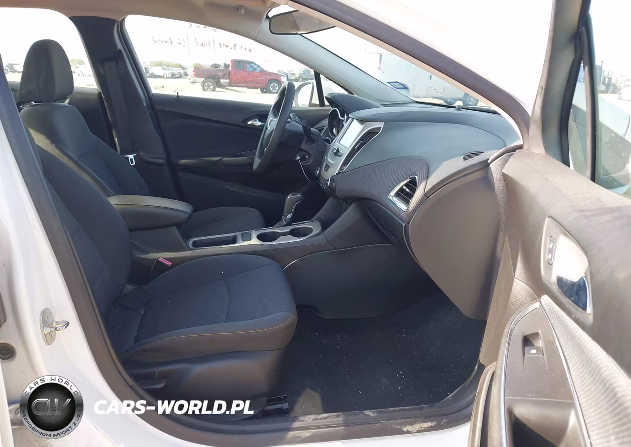 2018 Chevrolet Cruze Ls Auto VIN:1G1BC5SMXJ7239439 - 5