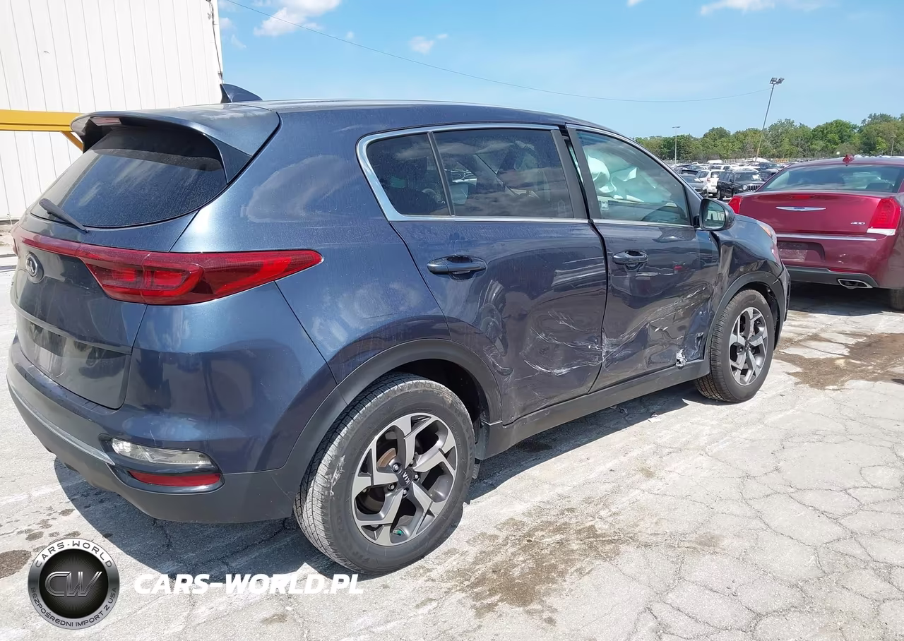 2020 Kia Sportage Lx VIN:KNDPM3AC4L7796762 - 4