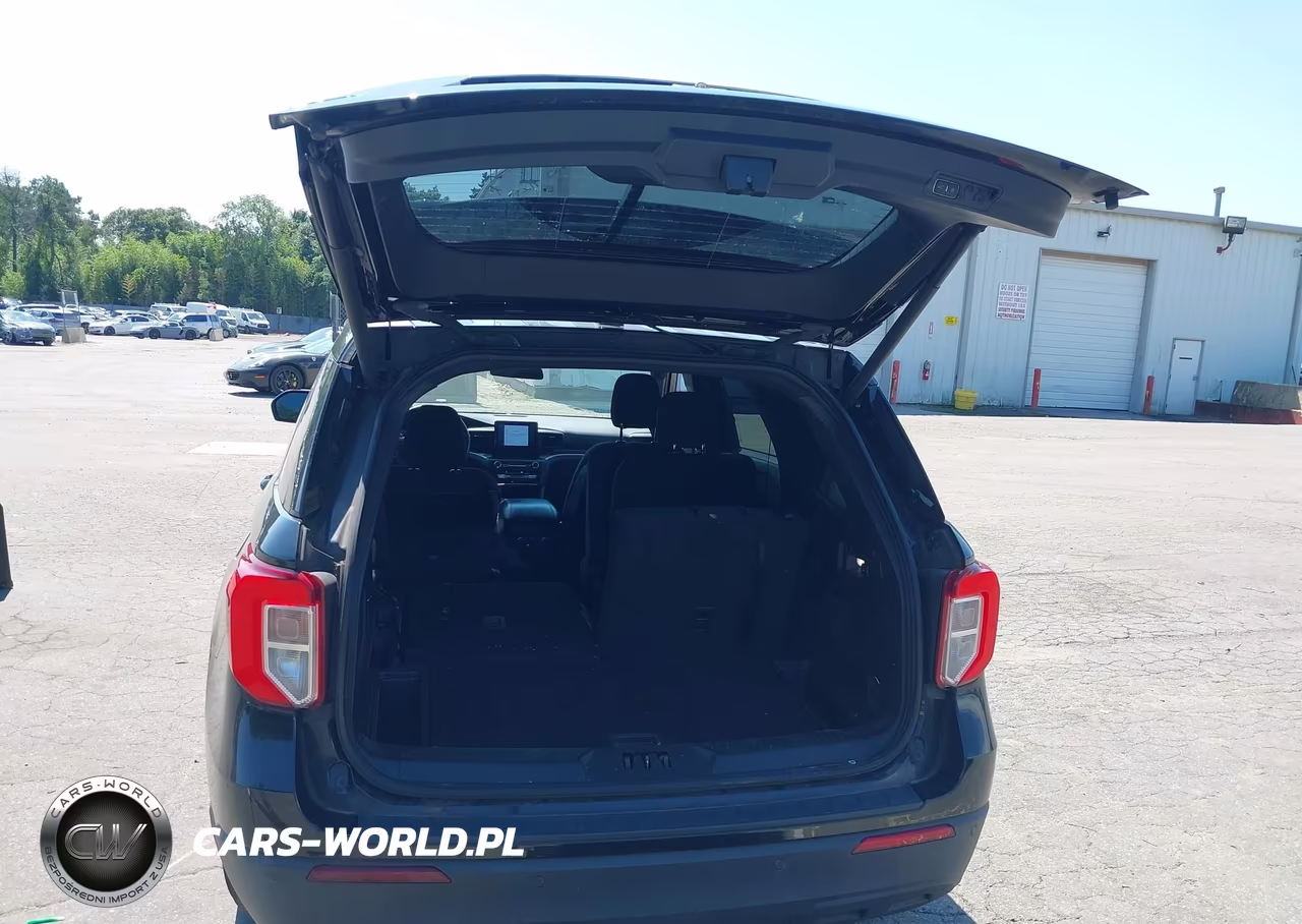 2020 Ford Explorer Xlt VIN:1FMSK8DH4LGC06138 - 14