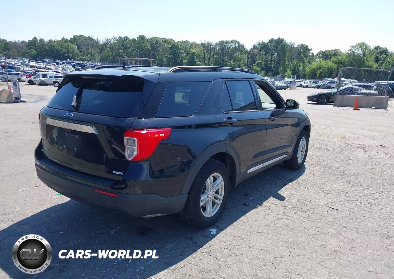 2020 Ford Explorer Xlt VIN:1FMSK8DH4LGC06138 - 4