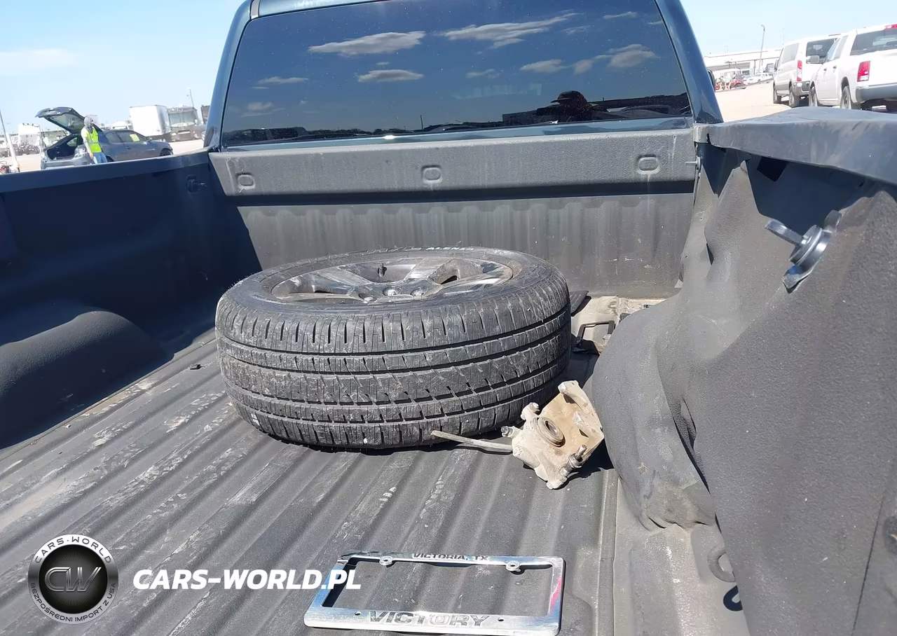 2018 GMC Sierra 1500 VIN:1GTR1LEH9JZ226782 - 12