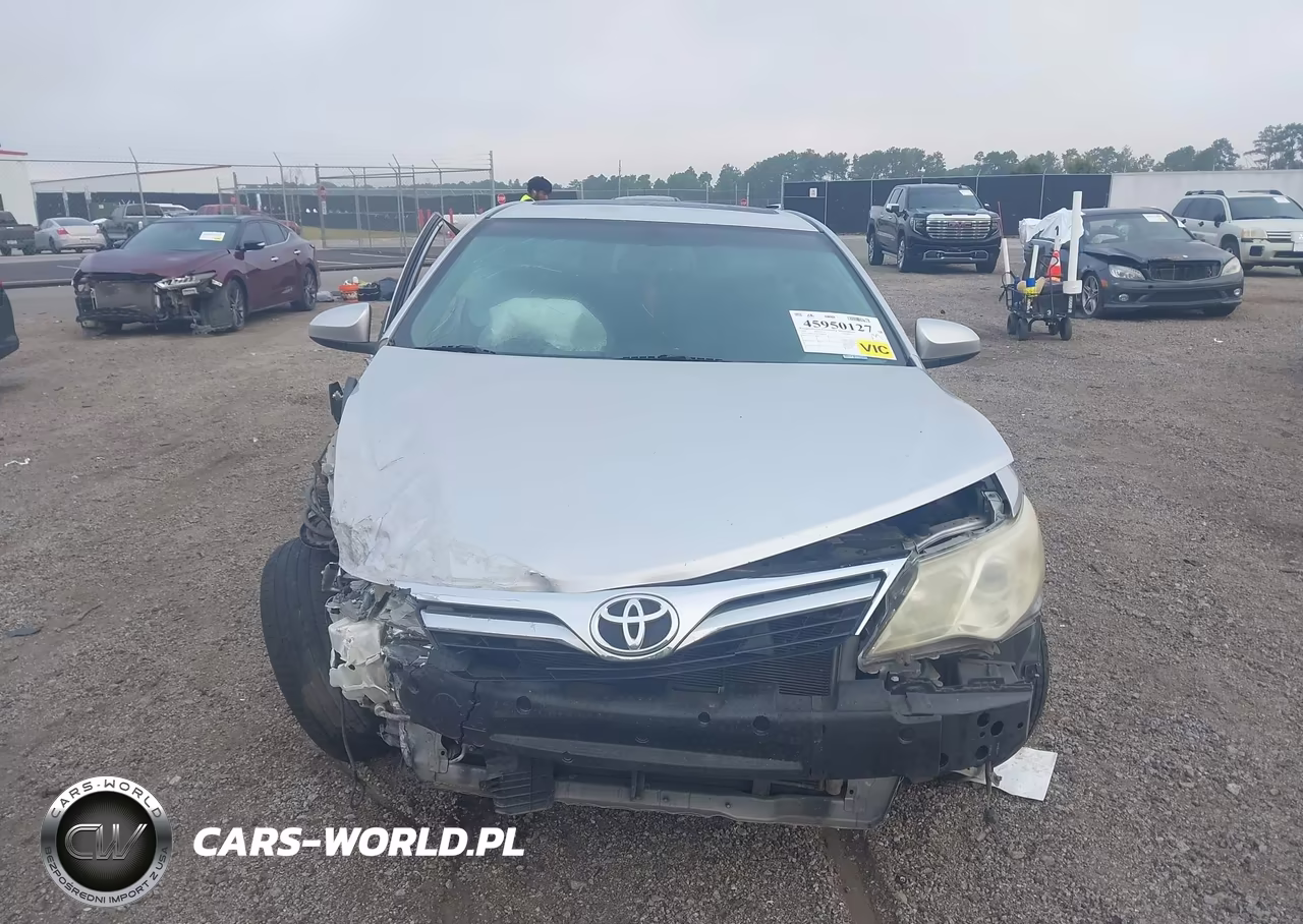 2014 Toyota Camry Xle VIN:4T1BF1FK1EU806494 - 12