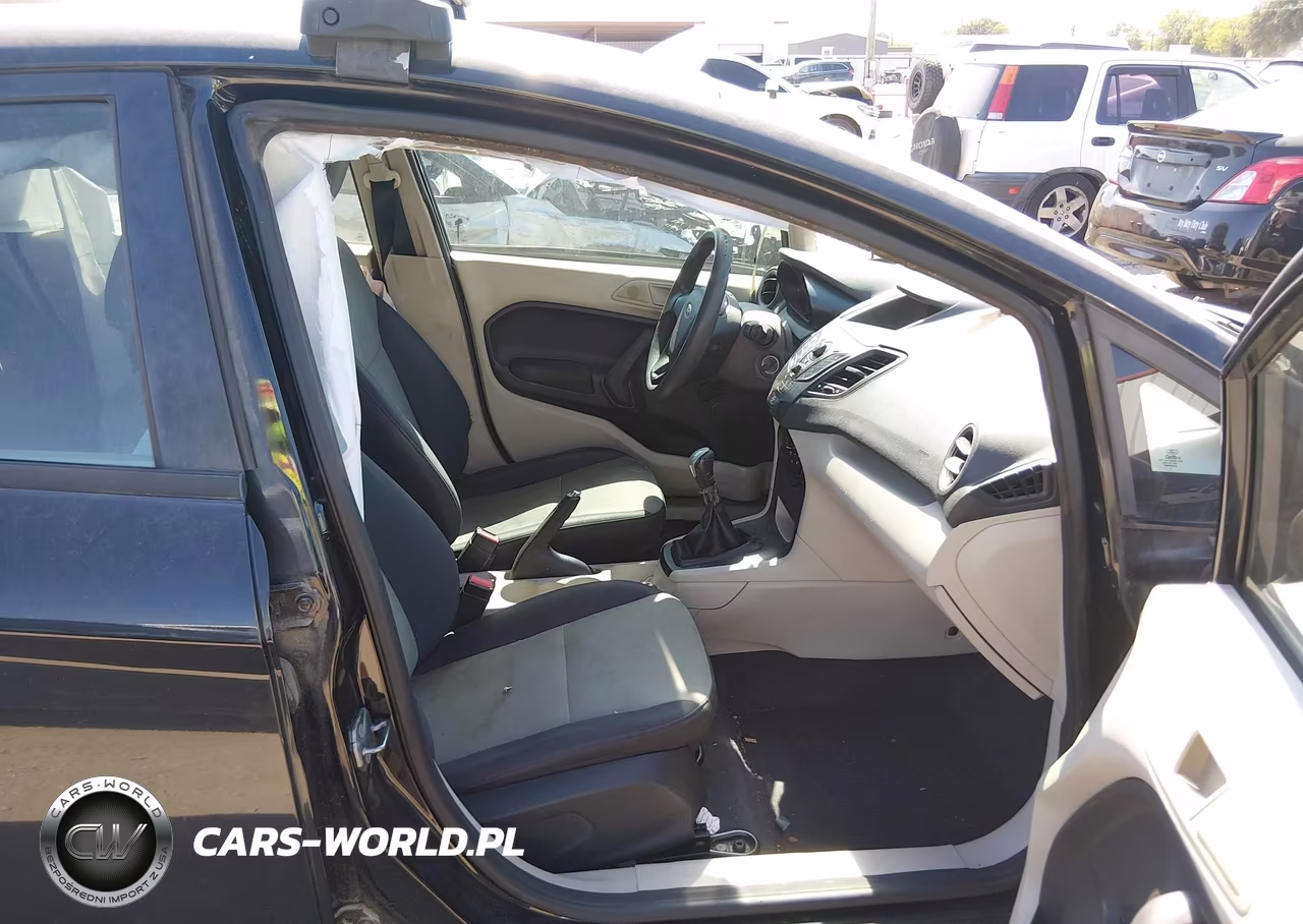 2012 Ford Fiesta S VIN:3FADP4AJ4CM182742 - 5