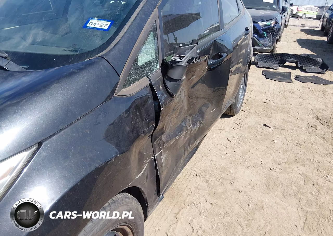 2012 Ford Fiesta S VIN:3FADP4AJ4CM182742 - 6
