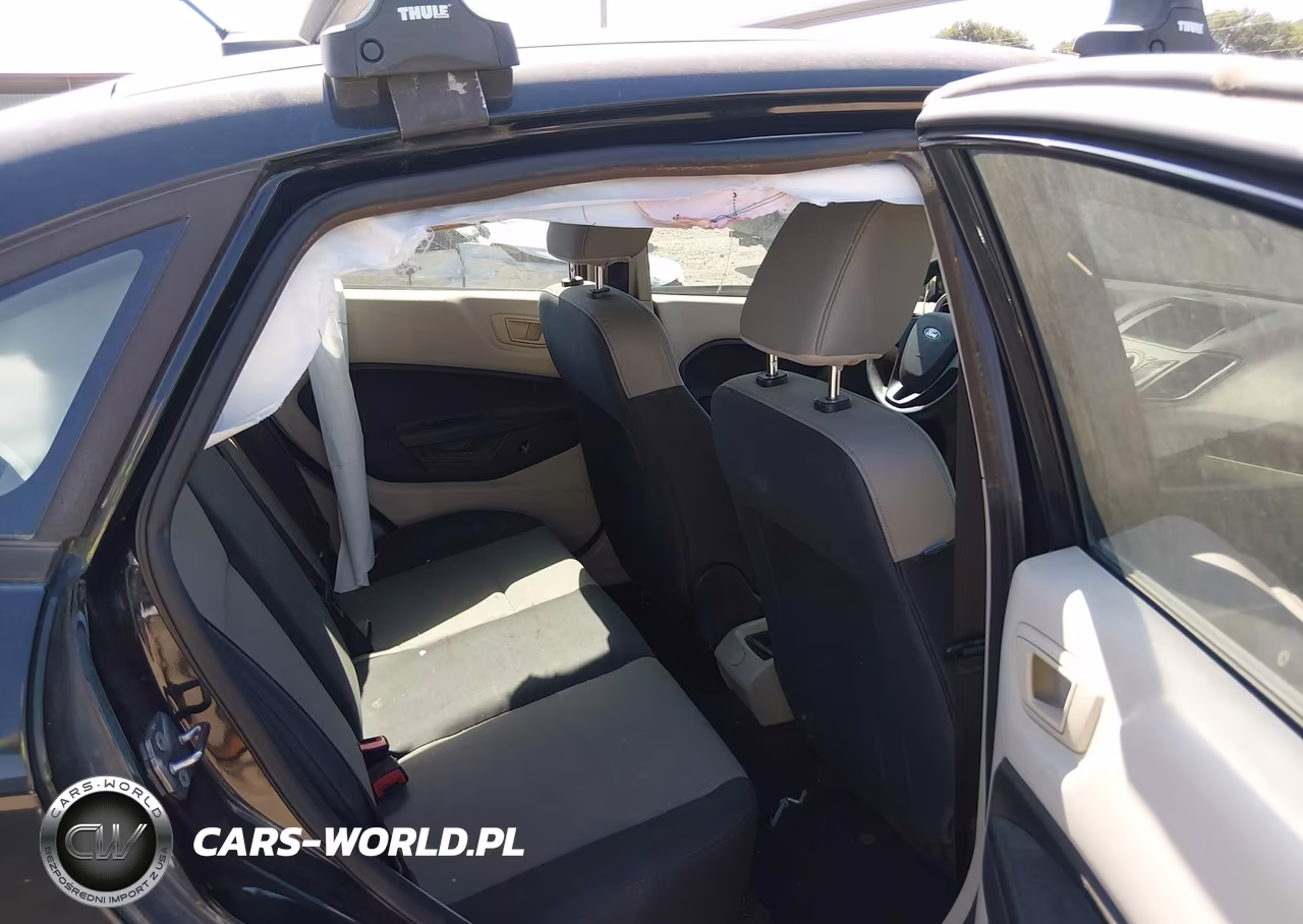 2012 Ford Fiesta S VIN:3FADP4AJ4CM182742 - 8