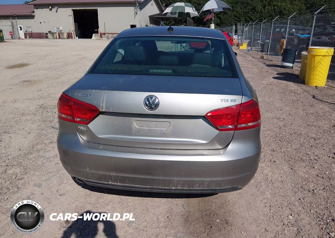 2014 Volkswagen Passat 2.0L Tdi Se VIN:1VWBN7A33EC082157 - 17