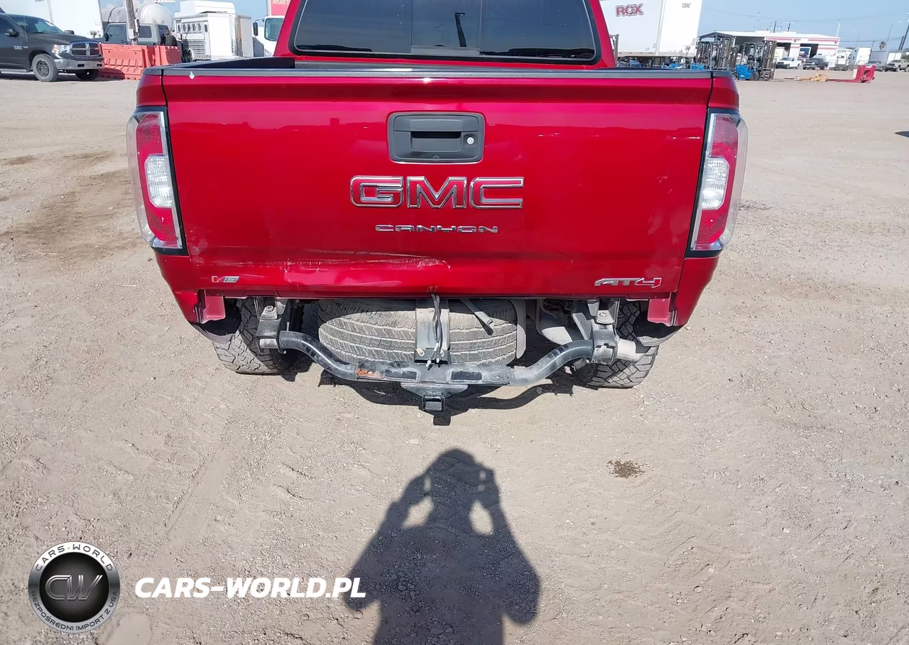 2021 GMC Canyon 4Wd Short Box At4 - Leather VIN:1GTG6FEN9M1124451 - 6