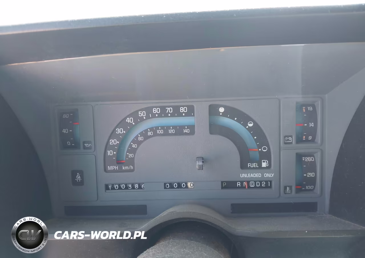 1987 Chevrolet Blazer S10 VIN:1GNCT18R1H8236383 - 7