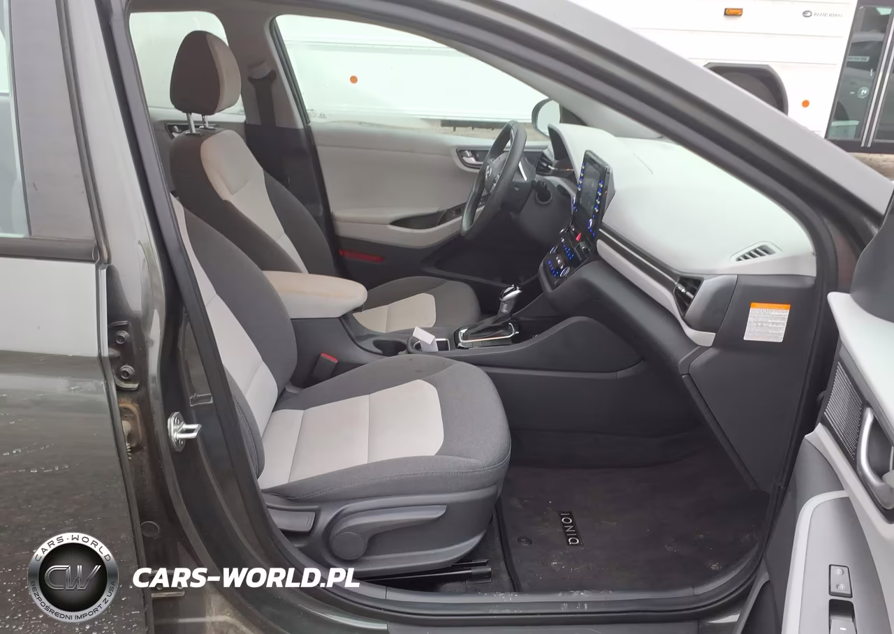 2020 Hyundai Ioniq Hybrid Blue VIN:KMHC65LC1LU217676 - 5