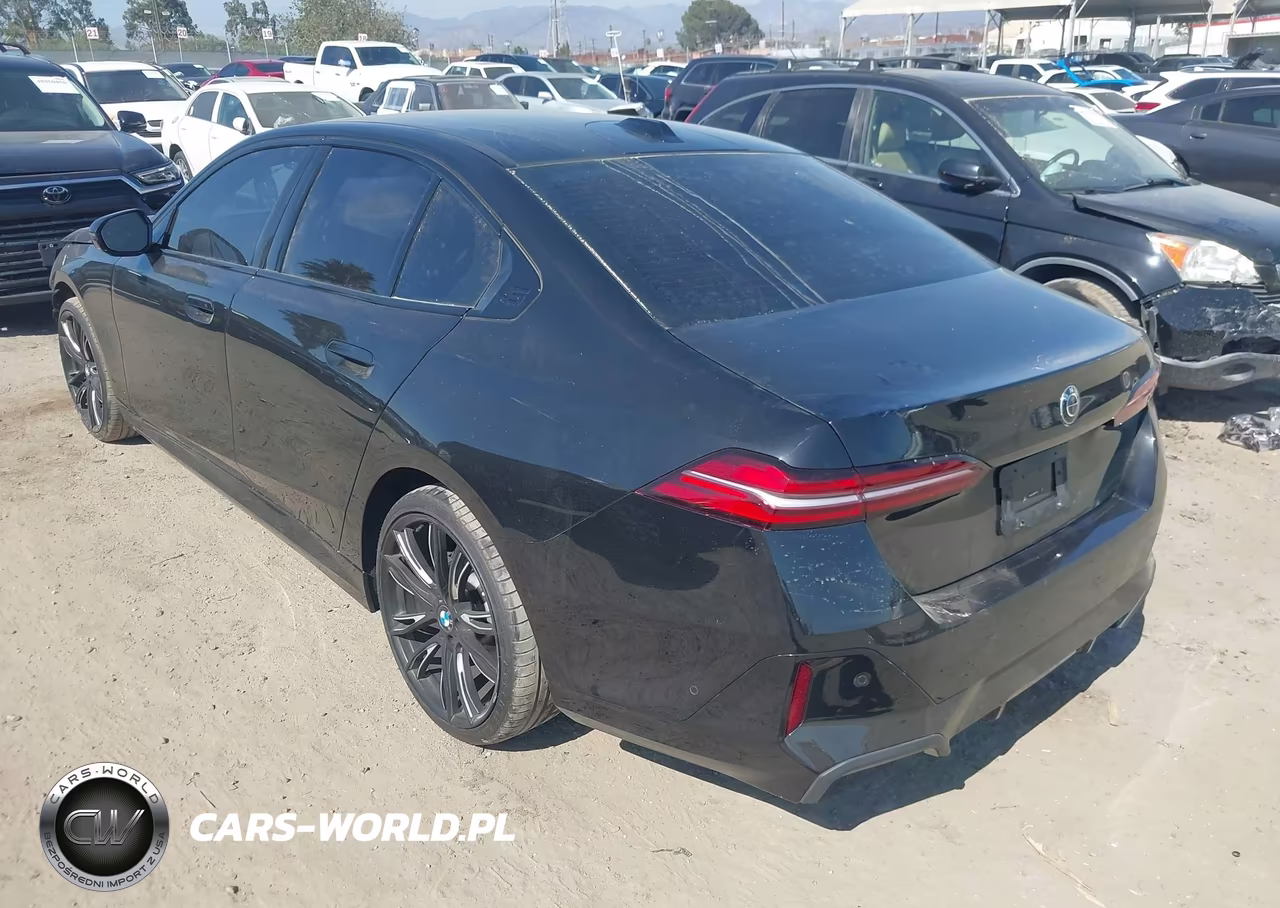 2024 BMW 530I VIN:WBA43FJ00RCP97143 - 3