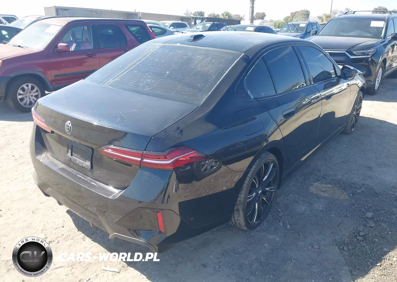 2024 BMW 530I VIN:WBA43FJ00RCP97143 - 4