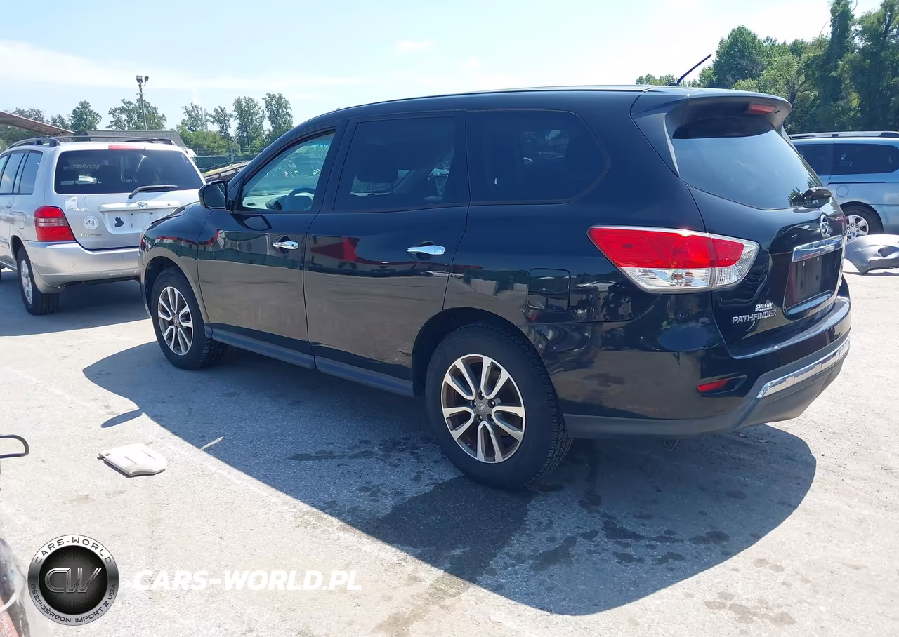 2013 Nissan Pathfinder S VIN:5N1AR2MM4DC670010 - 3