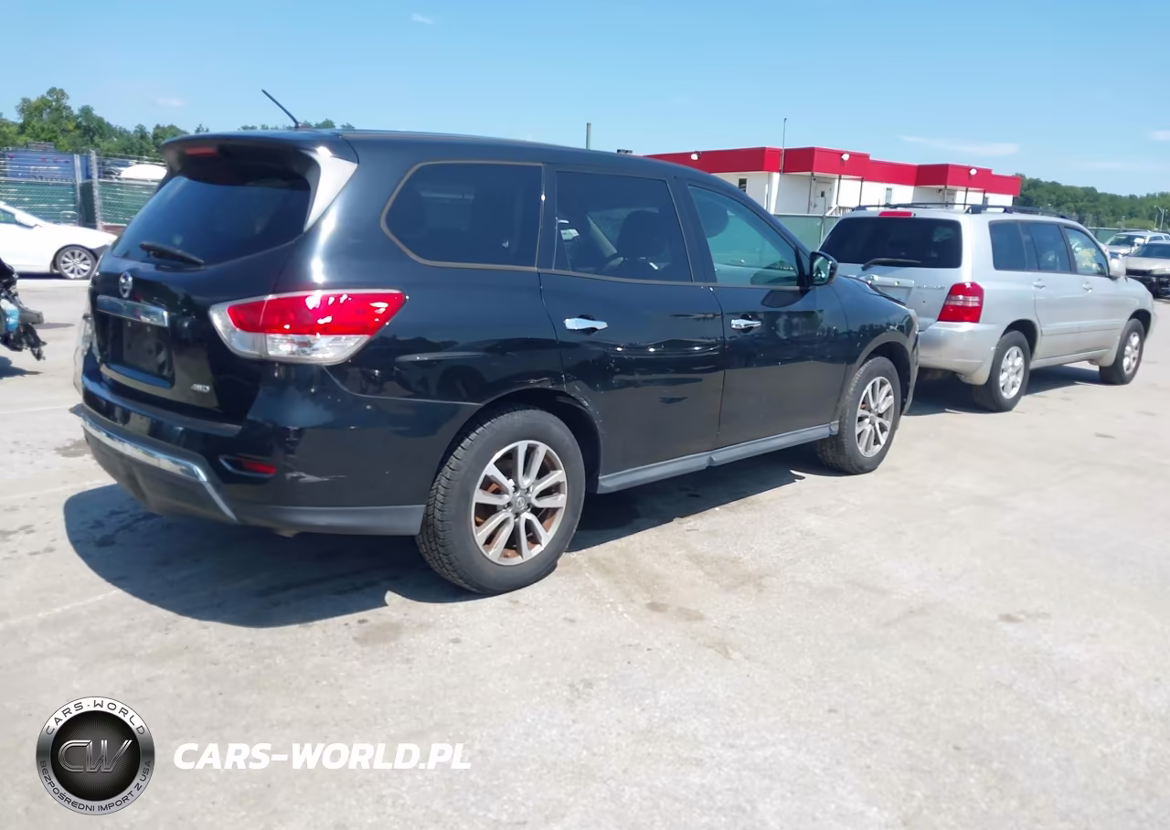 2013 Nissan Pathfinder S VIN:5N1AR2MM4DC670010 - 4