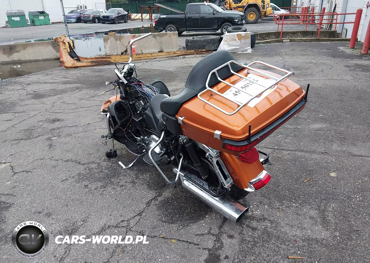 2014 Harley-Davidson Flhtk Electra Glide Ultra Ltd VIN:1HD1KEL14EB675585 - 3