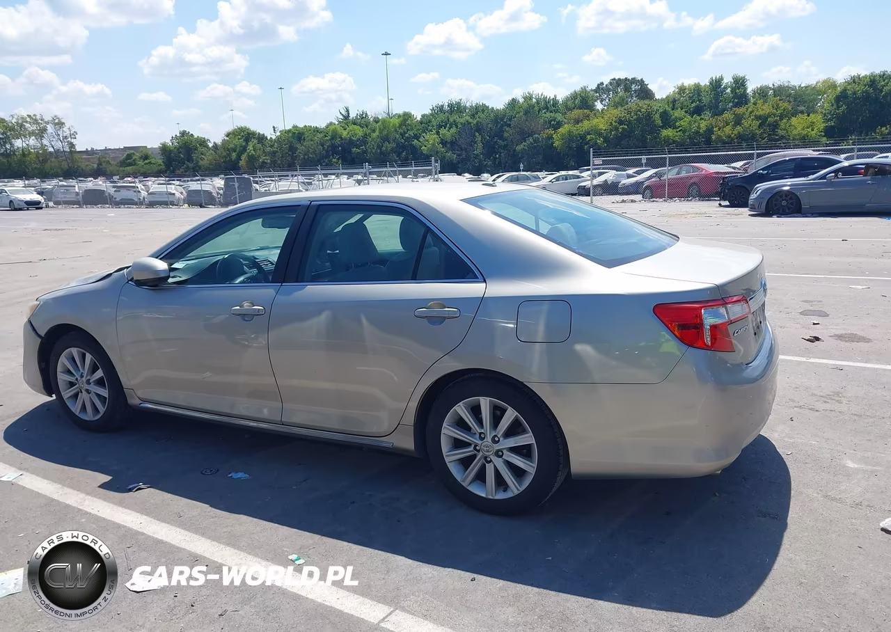 2014 Toyota Camry Xle V6 VIN:4T1BK1FK6EU546993 - 15