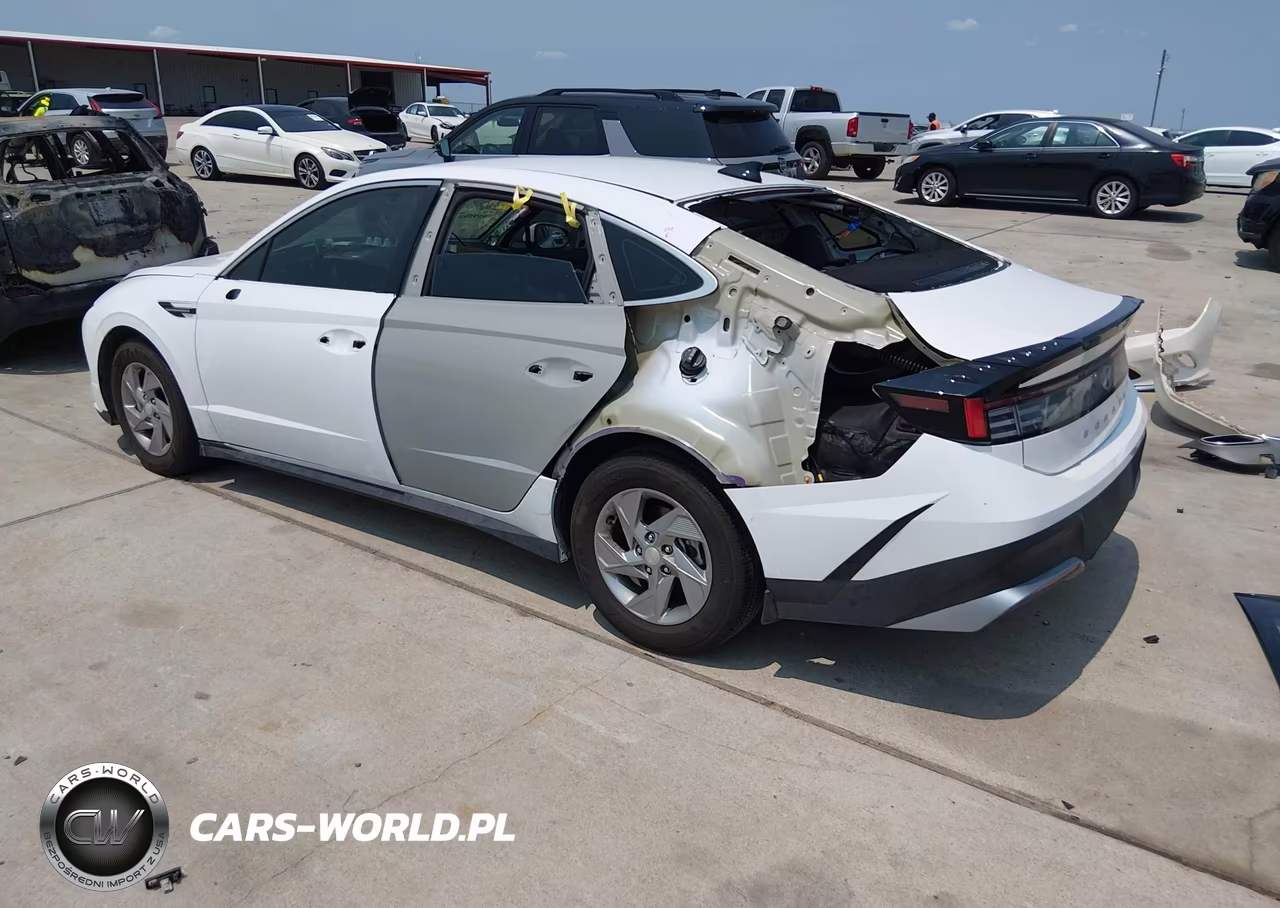 2025 Hyundai Sonata Se VIN:KMHL24JA5SA489753 - 3