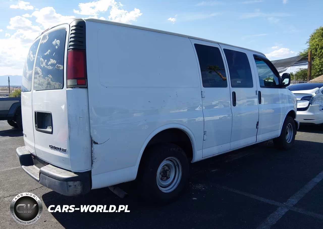 2001 Chevrolet Express VIN:1GCFG15W211119897 - 4