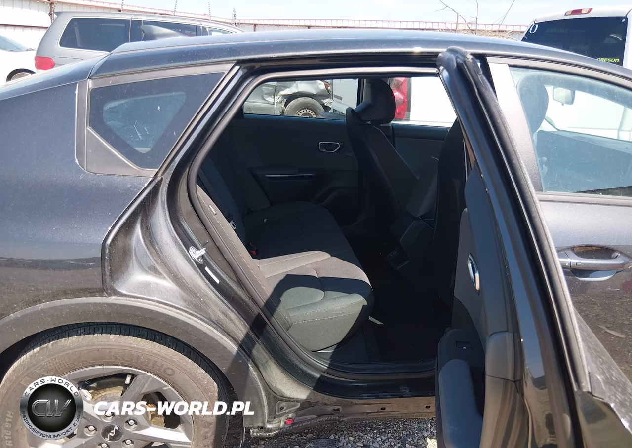 2026 Kia K4 Lxs VIN:3KPFT4DE2TE280191 - 8
