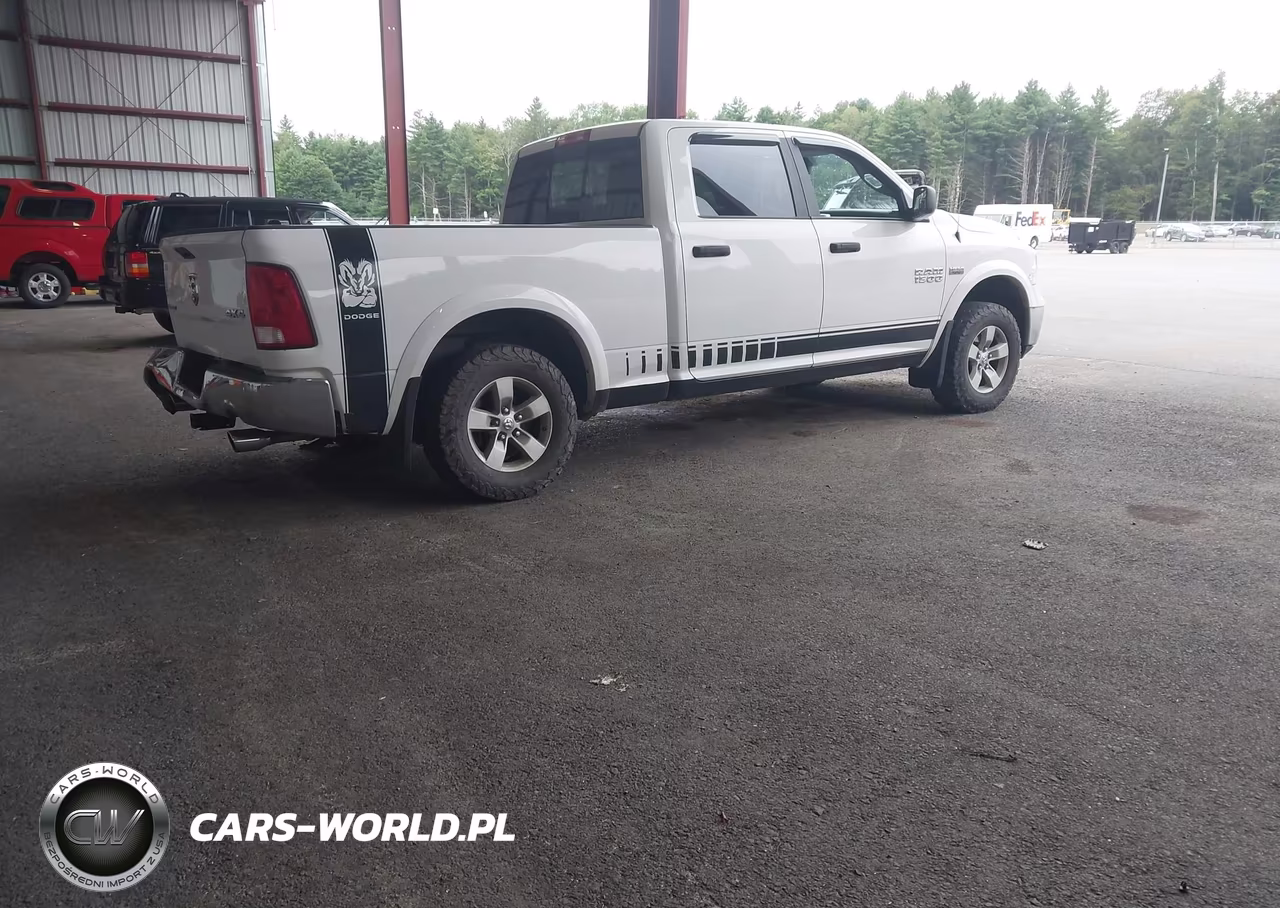 2017 Ram 1500 Slt VIN:1C6RR7TT3HS745019 - 4
