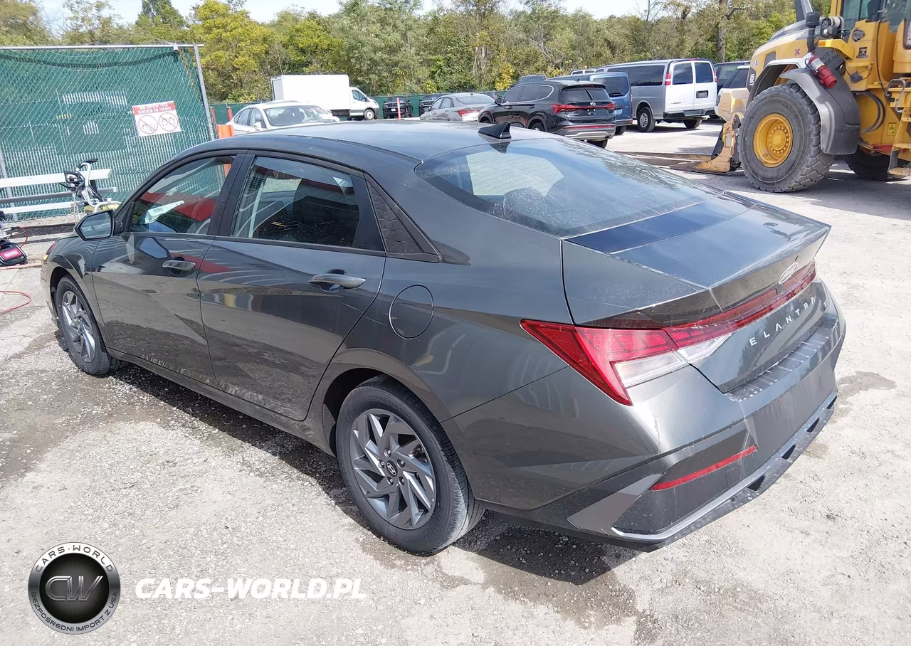 2025 Hyundai Elantra Hybrid Blue VIN:KMHLM4DJ1SU172962 - 3