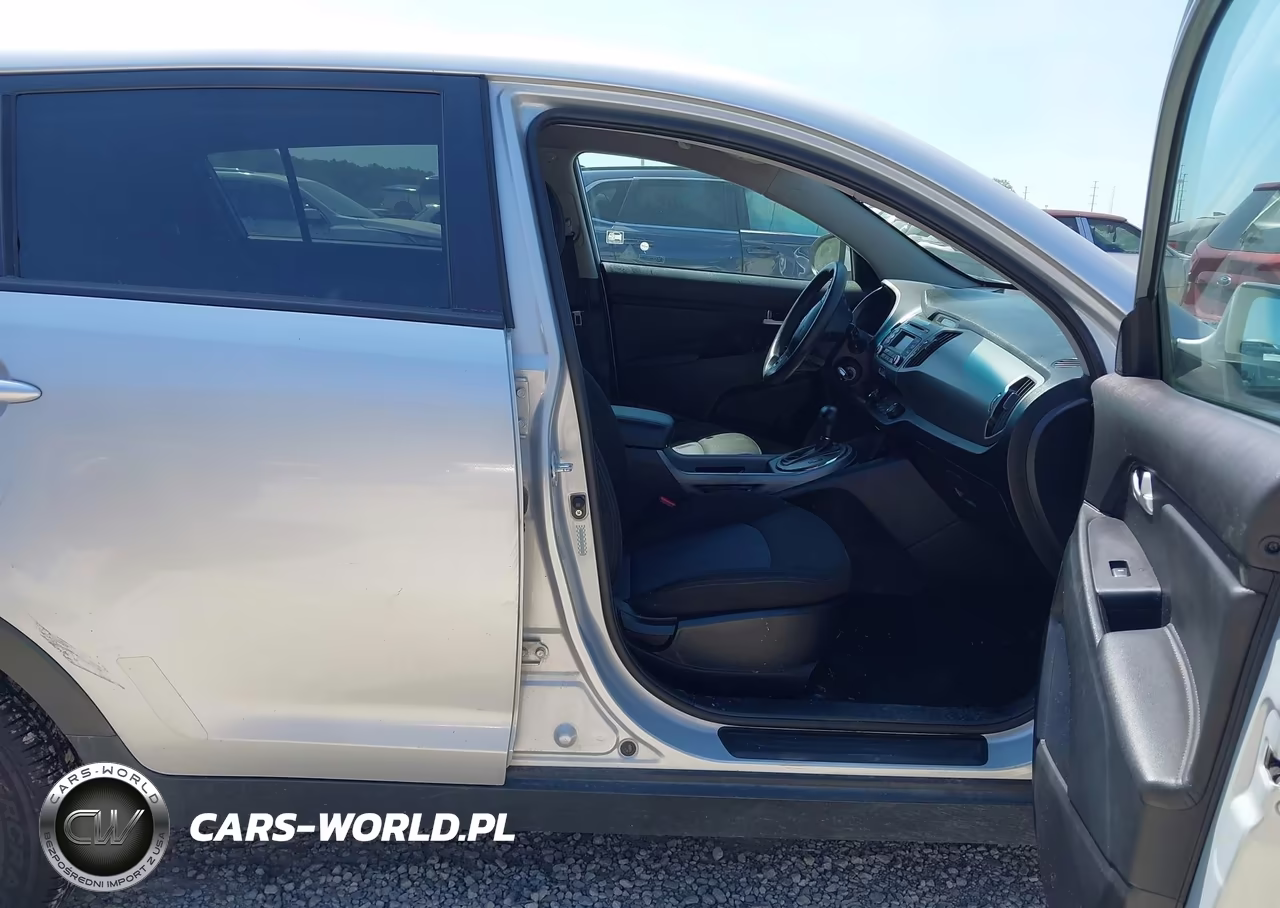 2014 Kia Sportage Lx VIN:KNDPBCAC0E7640789 - 5